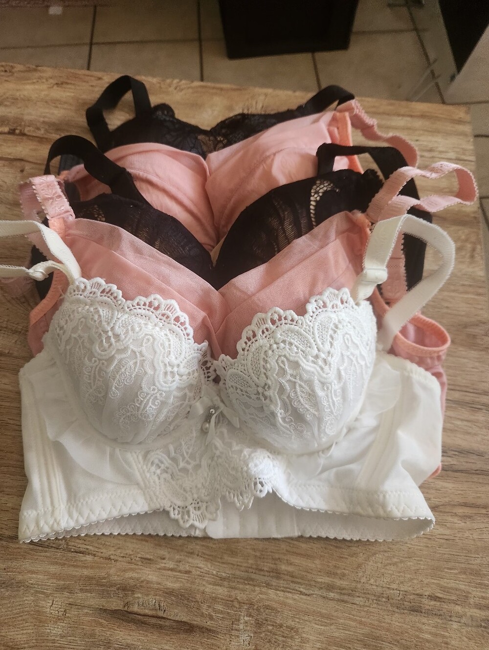 5pcs Elegant Lace Women's Intimate Set - White and Black